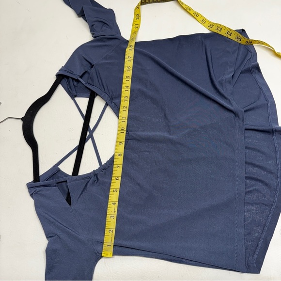 FP Freemovement Elegant Navy Blue Women's crop Top size S - Picture 8 of 10